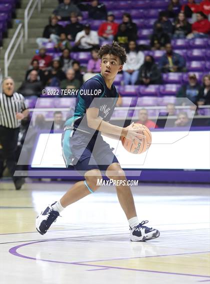 Thumbnail 2 in  Juan Diego Catholic vs. Layton Christian Academy (UHSAA 3A Semifinal) photogallery.