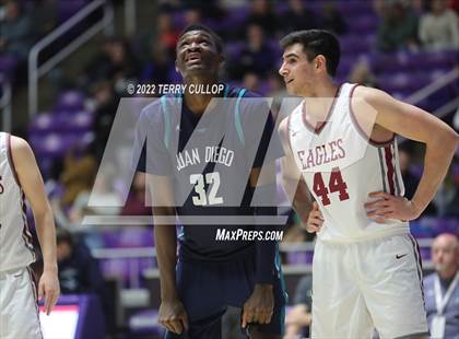 Thumbnail 2 in  Juan Diego Catholic vs. Layton Christian Academy (UHSAA 3A Semifinal) photogallery.