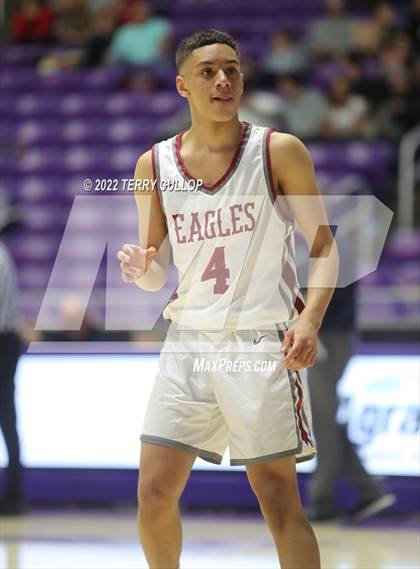Thumbnail 2 in  Juan Diego Catholic vs. Layton Christian Academy (UHSAA 3A Semifinal) photogallery.