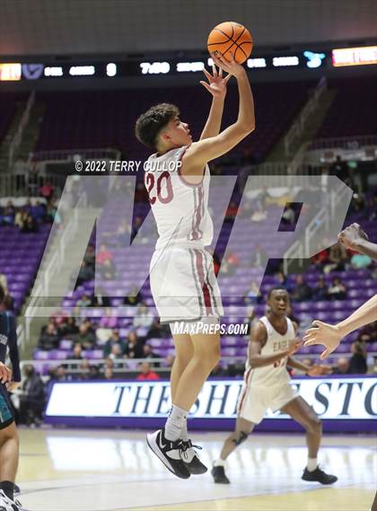 Thumbnail 1 in  Juan Diego Catholic vs. Layton Christian Academy (UHSAA 3A Semifinal) photogallery.