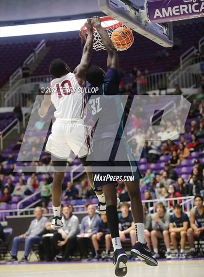 Thumbnail 3 in  Juan Diego Catholic vs. Layton Christian Academy (UHSAA 3A Semifinal) photogallery.