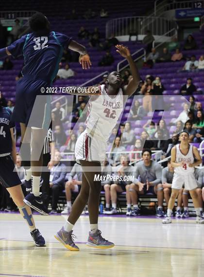 Thumbnail 1 in  Juan Diego Catholic vs. Layton Christian Academy (UHSAA 3A Semifinal) photogallery.