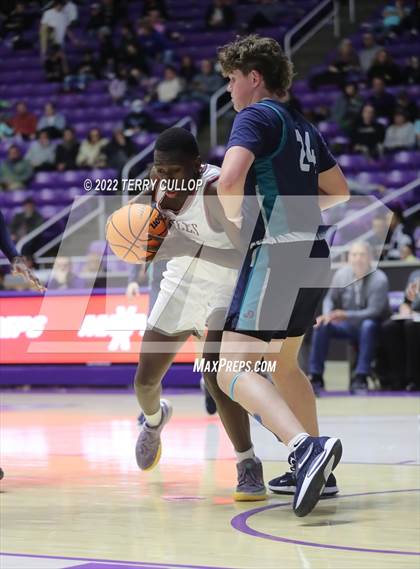 Thumbnail 3 in  Juan Diego Catholic vs. Layton Christian Academy (UHSAA 3A Semifinal) photogallery.