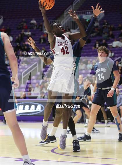 Thumbnail 3 in  Juan Diego Catholic vs. Layton Christian Academy (UHSAA 3A Semifinal) photogallery.