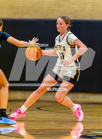 Thumbnail 3 in Plainfield South vs. Metea Valley photogallery.