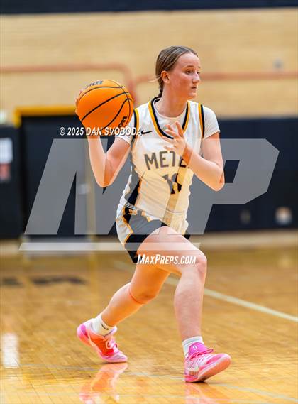 Thumbnail 3 in Plainfield South vs. Metea Valley photogallery.