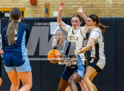 Thumbnail 1 in Plainfield South vs. Metea Valley photogallery.