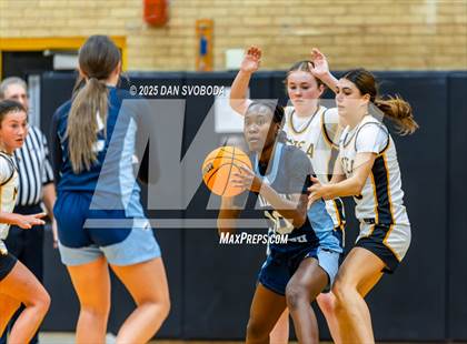Thumbnail 2 in Plainfield South vs. Metea Valley photogallery.