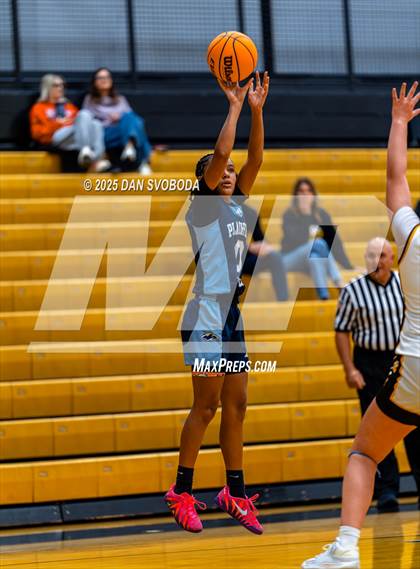 Thumbnail 2 in Plainfield South vs. Metea Valley photogallery.