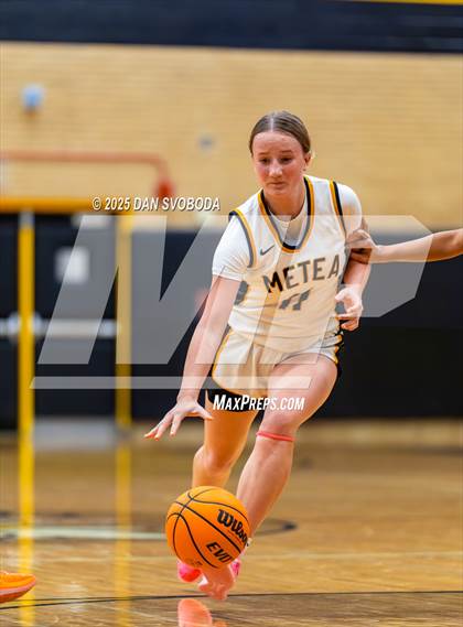 Thumbnail 2 in Plainfield South vs. Metea Valley photogallery.