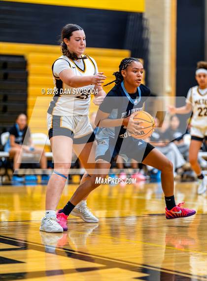 Thumbnail 2 in Plainfield South vs. Metea Valley photogallery.