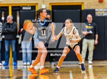 Thumbnail 2 in Plainfield South vs. Metea Valley photogallery.