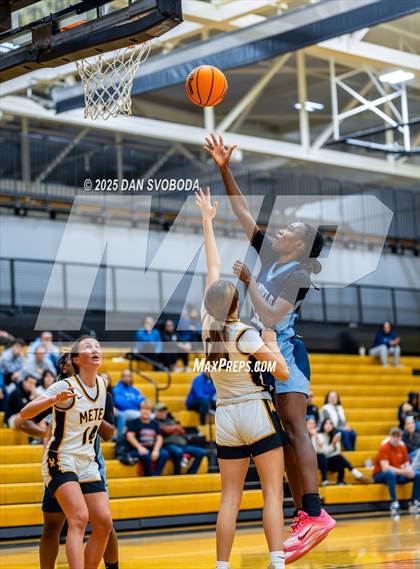 Thumbnail 2 in Plainfield South vs. Metea Valley photogallery.