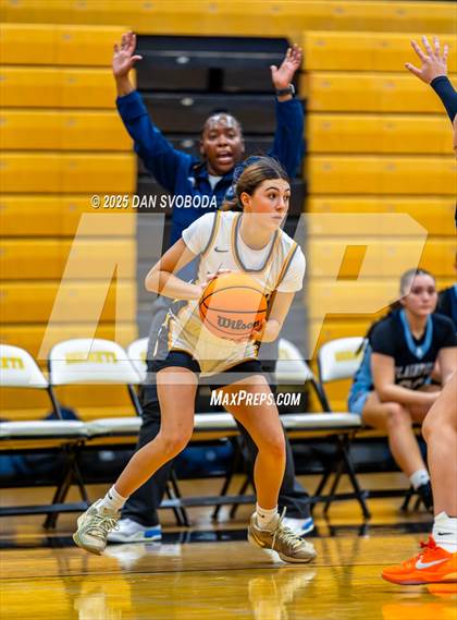 Thumbnail 3 in Plainfield South vs. Metea Valley photogallery.