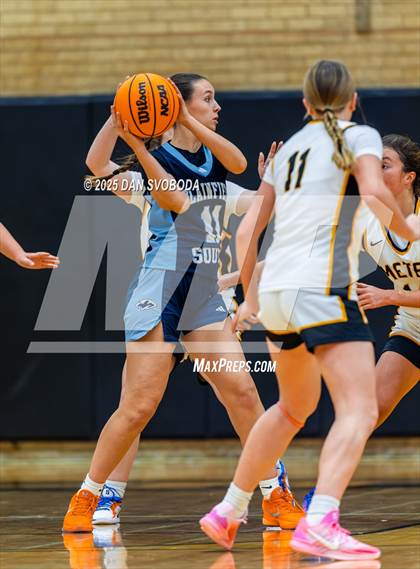 Thumbnail 3 in Plainfield South vs. Metea Valley photogallery.