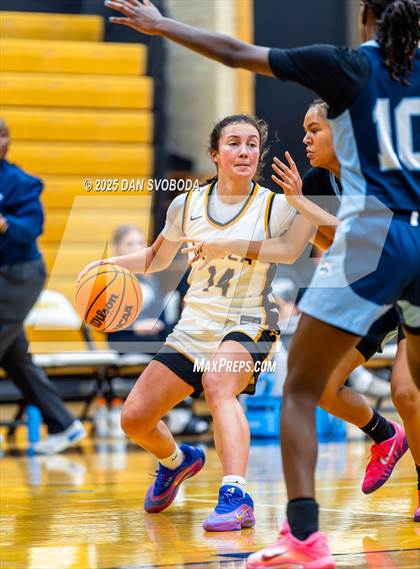 Thumbnail 3 in Plainfield South vs. Metea Valley photogallery.