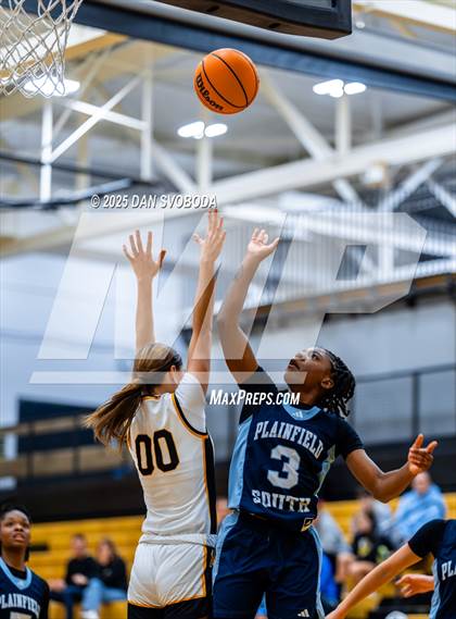 Thumbnail 2 in Plainfield South vs. Metea Valley photogallery.