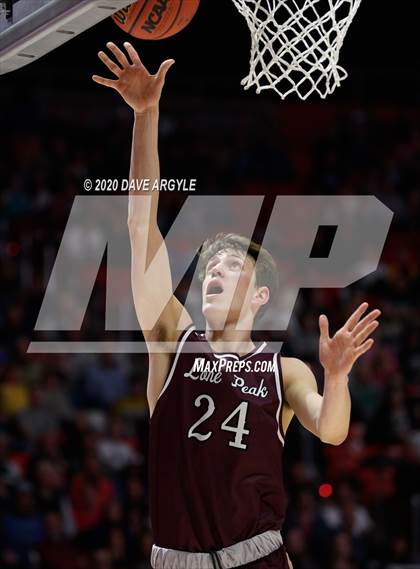 Thumbnail 3 in Lone Peak vs. Davis (UHSAA 6A Semifinal) photogallery.