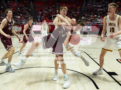 Thumbnail 3 in Lone Peak vs. Davis (UHSAA 6A Semifinal) photogallery.