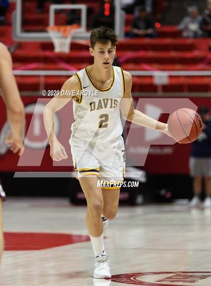 Thumbnail 3 in Lone Peak vs. Davis (UHSAA 6A Semifinal) photogallery.