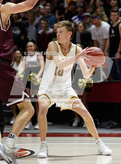 Thumbnail 1 in Lone Peak vs. Davis (UHSAA 6A Semifinal) photogallery.