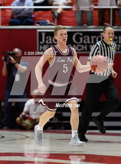 Thumbnail 3 in Lone Peak vs. Davis (UHSAA 6A Semifinal) photogallery.