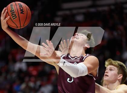 Thumbnail 3 in Lone Peak vs. Davis (UHSAA 6A Semifinal) photogallery.