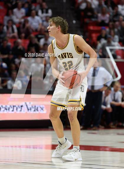 Thumbnail 2 in Lone Peak vs. Davis (UHSAA 6A Semifinal) photogallery.