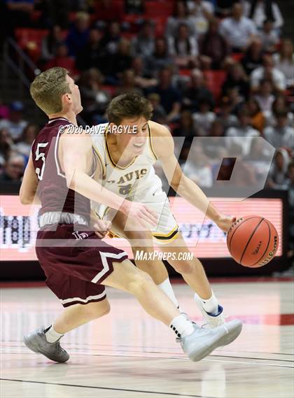 Thumbnail 3 in Lone Peak vs. Davis (UHSAA 6A Semifinal) photogallery.