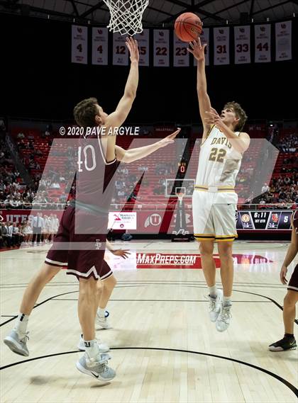 Thumbnail 3 in Lone Peak vs. Davis (UHSAA 6A Semifinal) photogallery.
