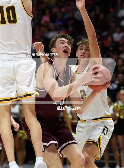 Thumbnail 3 in Lone Peak vs. Davis (UHSAA 6A Semifinal) photogallery.