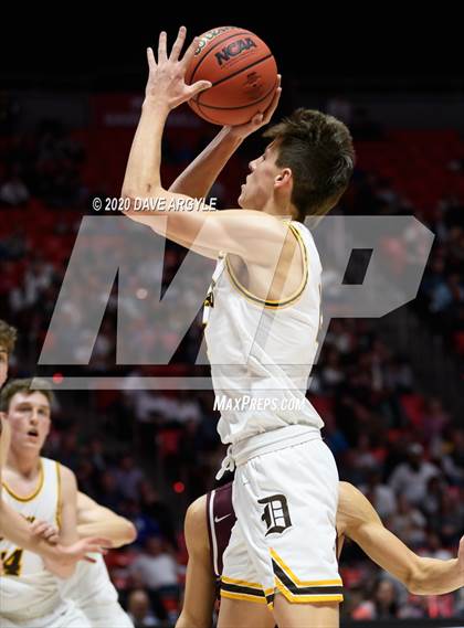 Thumbnail 1 in Lone Peak vs. Davis (UHSAA 6A Semifinal) photogallery.