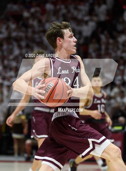 Thumbnail 2 in Lone Peak vs. Davis (UHSAA 6A Semifinal) photogallery.