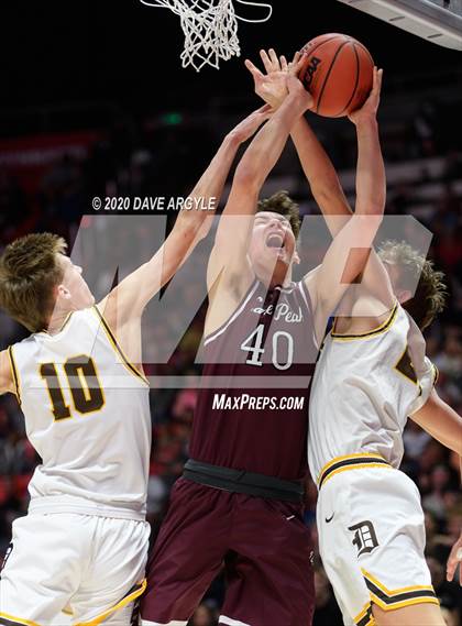 Thumbnail 1 in Lone Peak vs. Davis (UHSAA 6A Semifinal) photogallery.