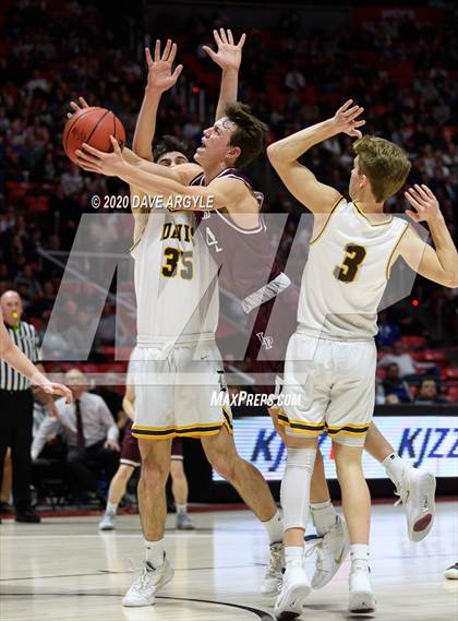 Thumbnail 2 in Lone Peak vs. Davis (UHSAA 6A Semifinal) photogallery.