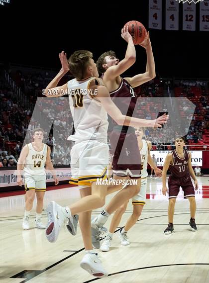 Thumbnail 2 in Lone Peak vs. Davis (UHSAA 6A Semifinal) photogallery.