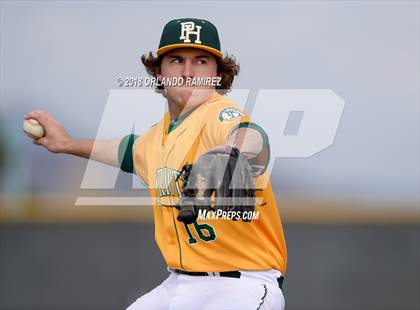 Thumbnail 1 in Patrick Henry @ Olympian photogallery.