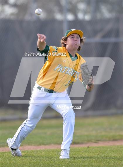 Thumbnail 2 in Patrick Henry @ Olympian photogallery.