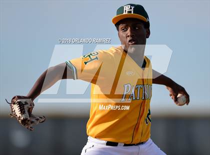 Thumbnail 1 in Patrick Henry @ Olympian photogallery.