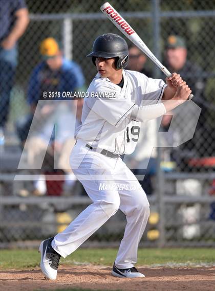 Thumbnail 3 in Patrick Henry @ Olympian photogallery.