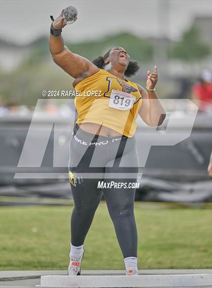 Thumbnail 1 in UIL Track & Field 5A Region 3 Regional Final (Shot Put) photogallery.