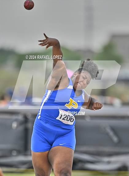 Thumbnail 2 in UIL Track & Field 5A Region 3 Regional Final (Shot Put) photogallery.