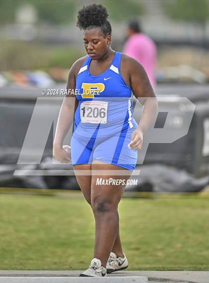 Thumbnail 1 in UIL Track & Field 5A Region 3 Regional Final (Shot Put) photogallery.