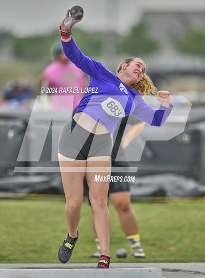 Thumbnail 1 in UIL Track & Field 5A Region 3 Regional Final (Shot Put) photogallery.