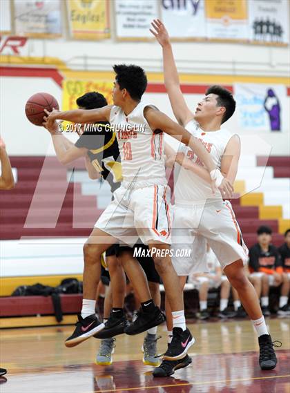 Thumbnail 2 in Los Amigos vs. Rubidoux (Estancia Coast Classic) photogallery.