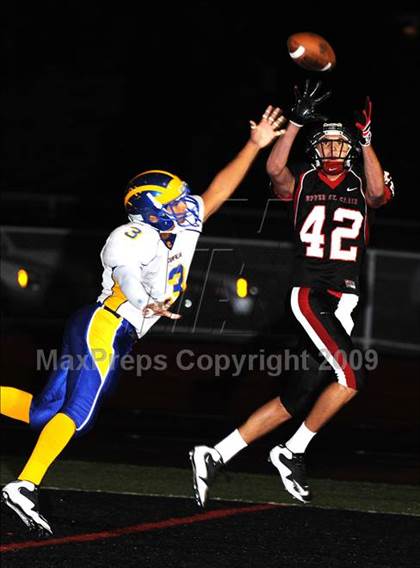 Thumbnail 1 in Canon-McMillan @ Upper St. Clair (5 Days 2 Friday) photogallery.