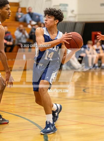Thumbnail 1 in Urban vs. Montgomery (Brett Callan Tournament) photogallery.