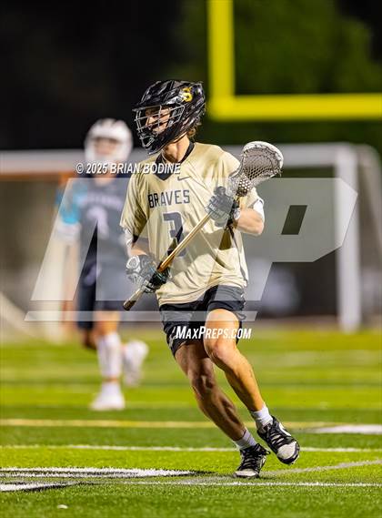 Thumbnail 3 in White Knoll vs Socastee (SCHSL 5A Div 2 Round 1) photogallery.