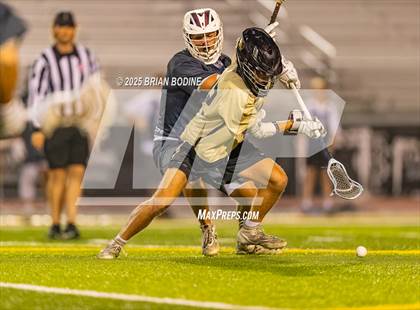 Thumbnail 2 in White Knoll vs Socastee (SCHSL 5A Div 2 Round 1) photogallery.