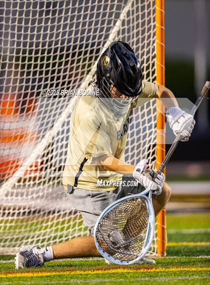 Thumbnail 2 in White Knoll vs Socastee (SCHSL 5A Div 2 Round 1) photogallery.